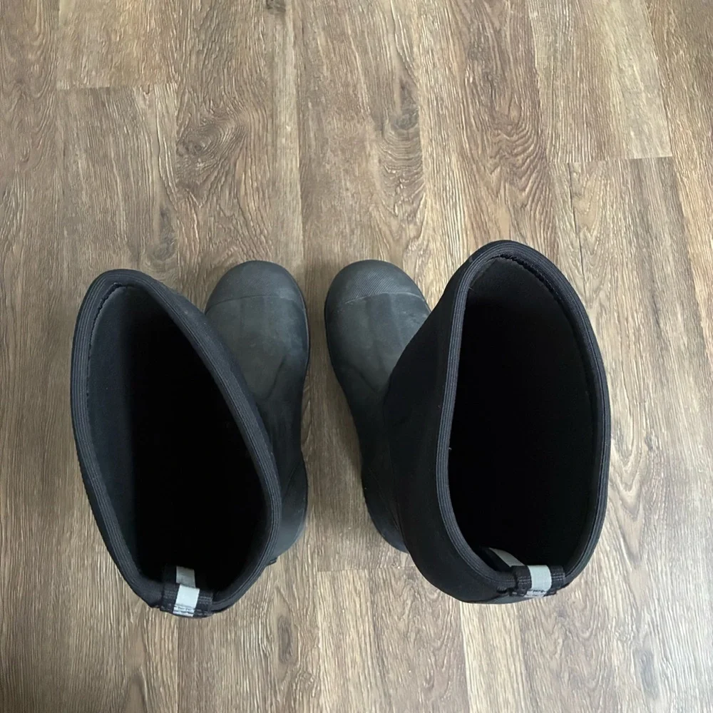 MUCK CHORE CLASSIC WORK BOOT in Black
